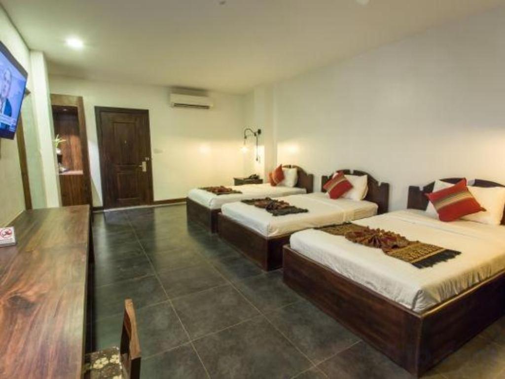 Banlung Yeak Loam Hotel מראה חיצוני תמונה