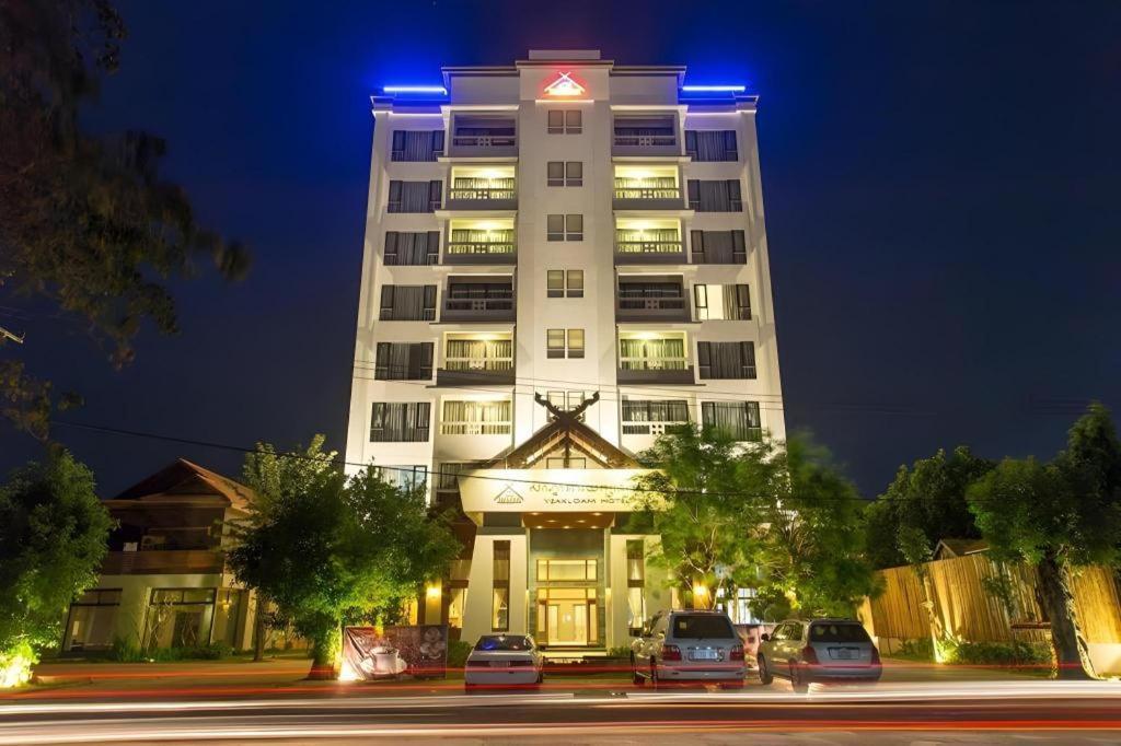 Banlung Yeak Loam Hotel מראה חיצוני תמונה