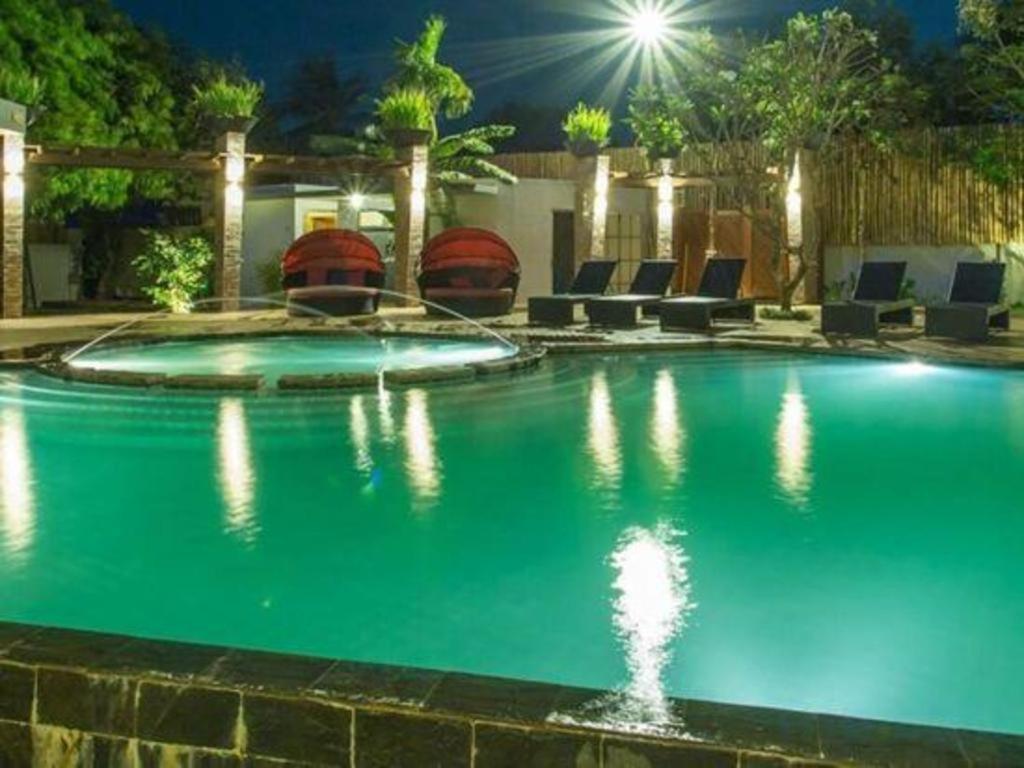 Banlung Yeak Loam Hotel מראה חיצוני תמונה