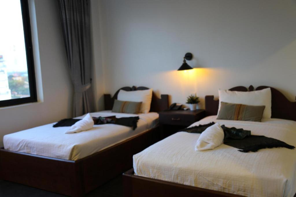 Banlung Yeak Loam Hotel מראה חיצוני תמונה