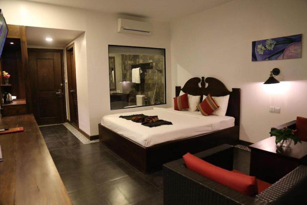 Banlung Yeak Loam Hotel מראה חיצוני תמונה