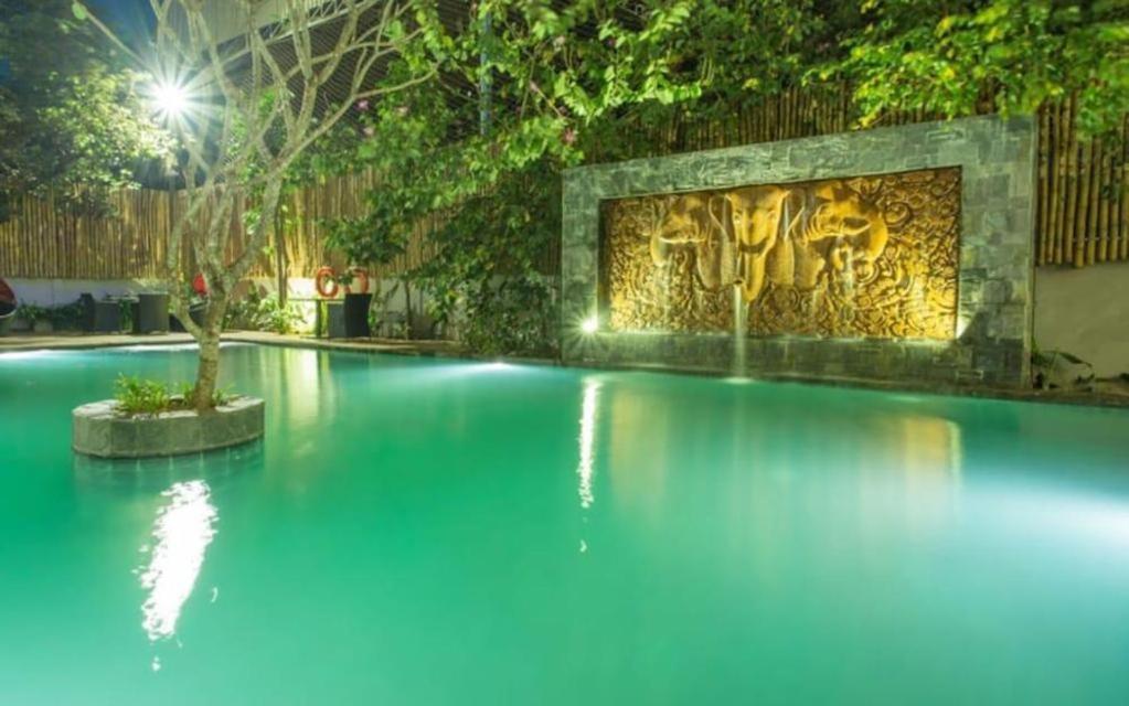 Banlung Yeak Loam Hotel מראה חיצוני תמונה